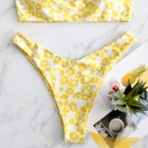 NWT ZAFUL High Cut Snake Leopard Heart Bottoms